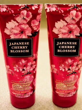 "Bath and Body" Japanese Cherry Blossom Ultimate Body Cream NWT"
